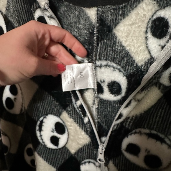 Disney Jack skellington onesie - Picture 4 of 10